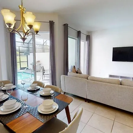 Beautiful Townhouse With Pool Close To Disney Davenport Exterior photo
